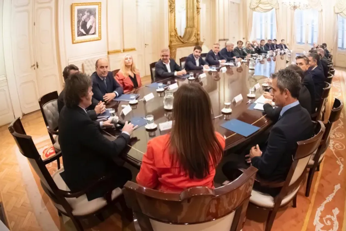 gobernadores milei