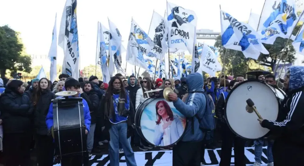 18j2