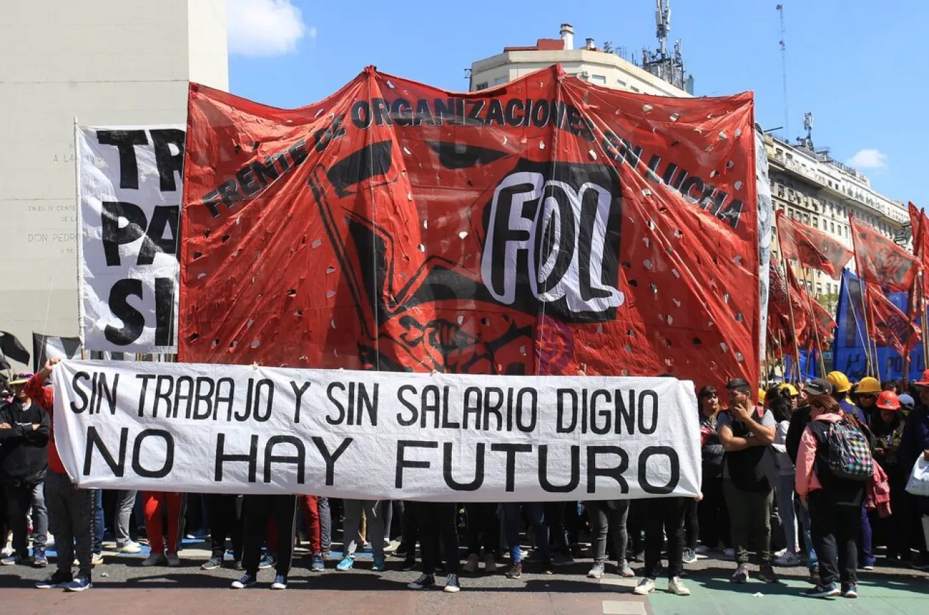 sin_trabajo_y_sin_salario_no_hay_futuro
